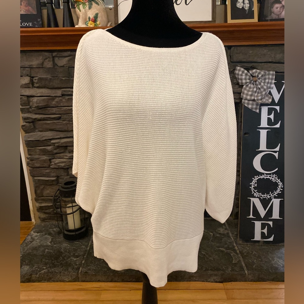 Tommy Bahama Cream Bonita Komono Beach Sweater